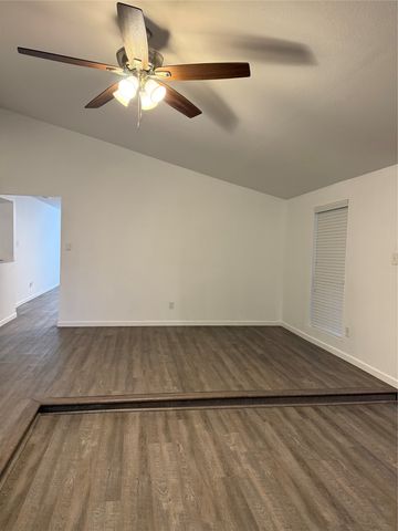 429 Hardwood Trail, Mesquite, TX 75150