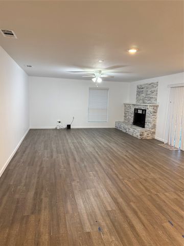 429 Hardwood Trail, Mesquite, TX 75150