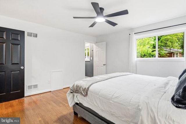 10111 GREEN FOREST DR, Adelphi, MD 20783