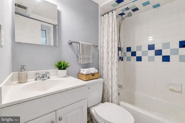 10111 GREEN FOREST DR, Adelphi, MD 20783