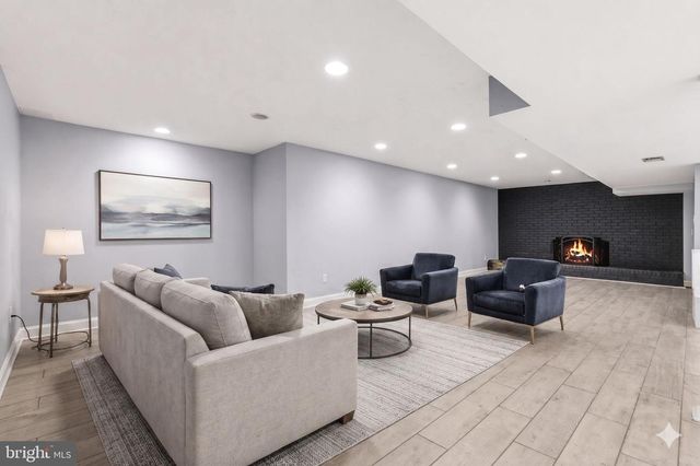 10111 GREEN FOREST DR, Adelphi, MD 20783