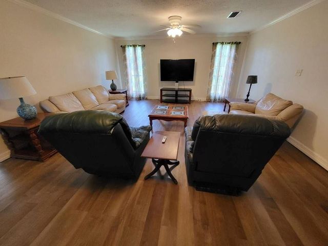 20914 Highway 35, Sweeny, TX 77480
