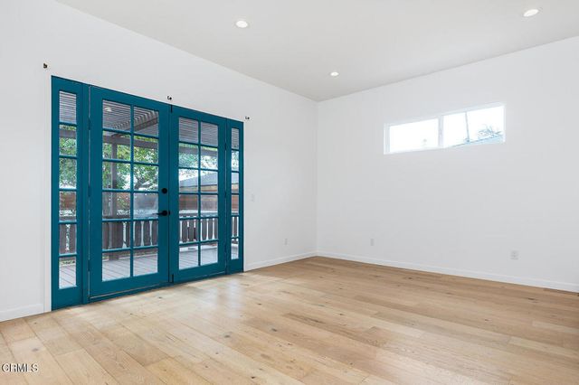 180 W Harriet Street, Altadena, CA 91001