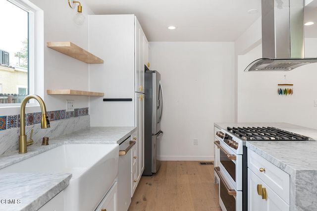 180 W Harriet Street, Altadena, CA 91001
