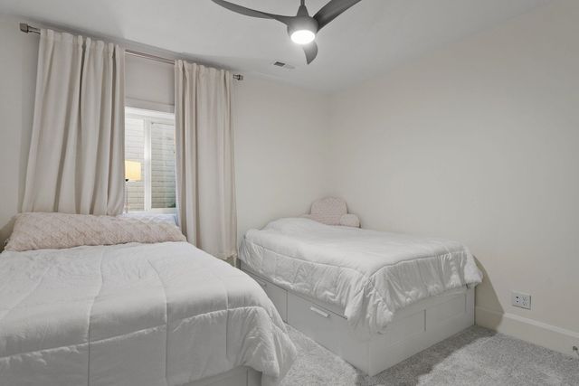 4107 Saint Erin Court, Bettendorf, IA 52722