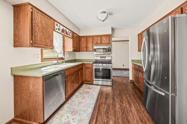 S67W14979 Koso DRIVE, Muskego, WI 53150