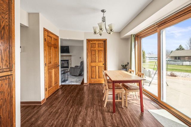 S67W14979 Koso DRIVE, Muskego, WI 53150