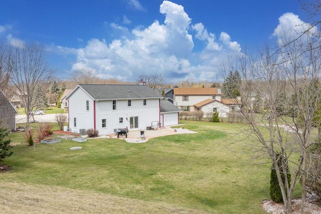 S67W14979 Koso DRIVE, Muskego, WI 53150