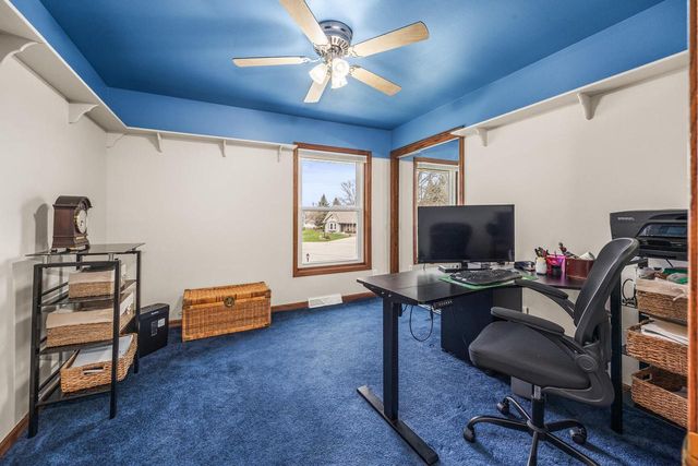 S67W14979 Koso DRIVE, Muskego, WI 53150