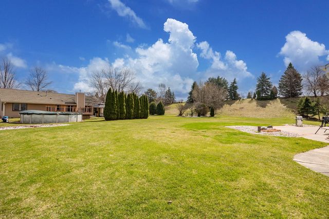 S67W14979 Koso DRIVE, Muskego, WI 53150