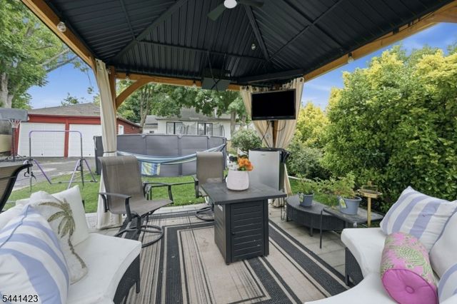 217 8Th Ave, Paterson City, NJ 07514