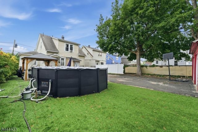 217 8Th Ave, Paterson City, NJ 07514