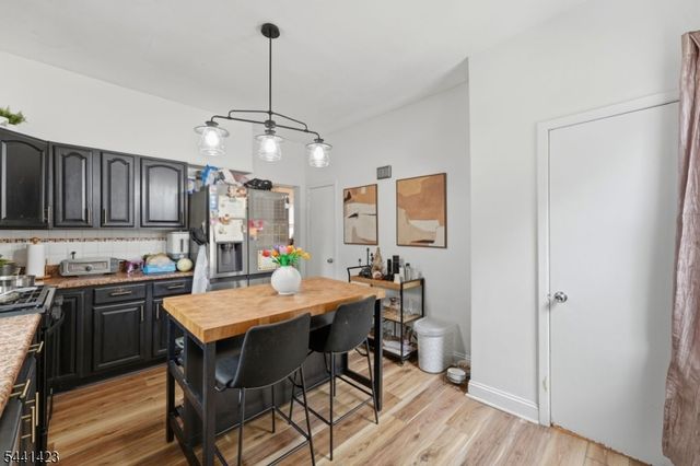 217 8Th Ave, Paterson City, NJ 07514