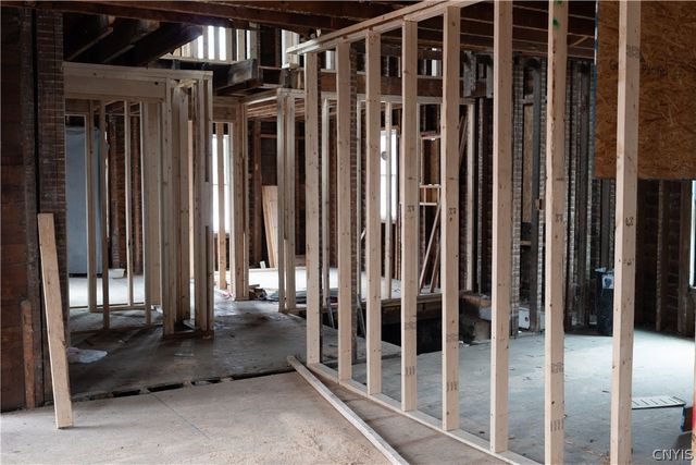 31 Arterial West, Auburn, NY 13021