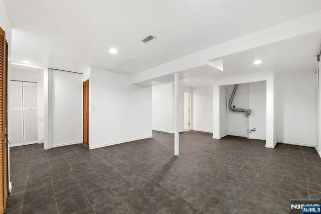 86 Katz Avenue, Paterson, NJ 07502