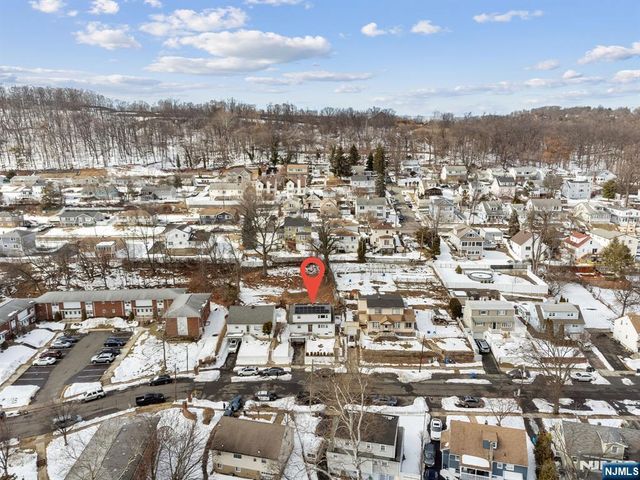 86 Katz Avenue, Paterson, NJ 07502