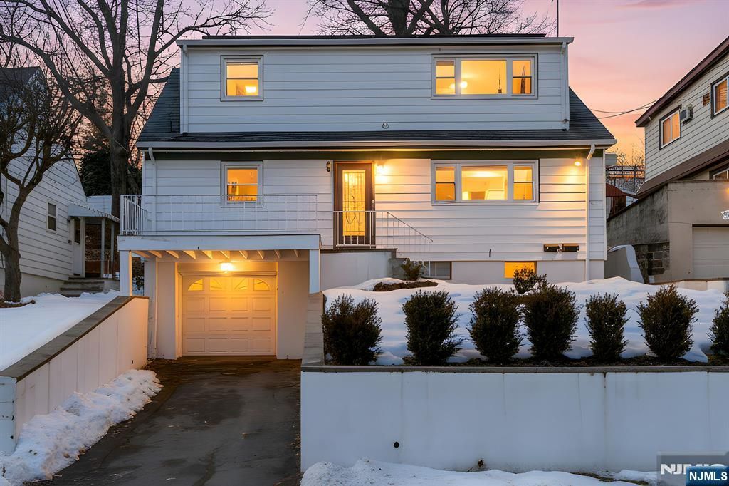 86 Katz Avenue, Paterson, NJ 07502