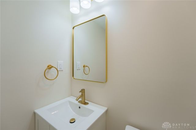 7321 Union Schoolhouse Road, Riverside, OH 45424