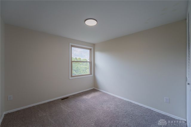 7321 Union Schoolhouse Road, Riverside, OH 45424