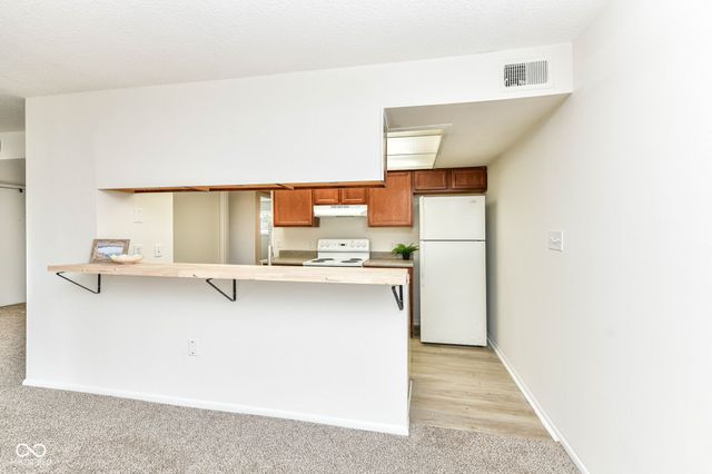 5034 Allisonville Road UNIT C, Indianapolis, IN 46205