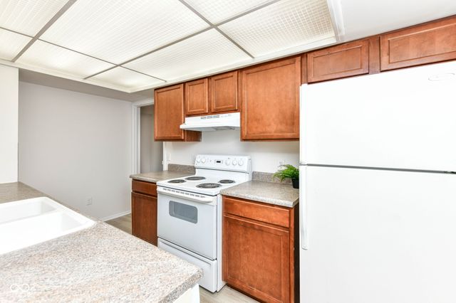 5034 Allisonville Road UNIT C, Indianapolis, IN 46205