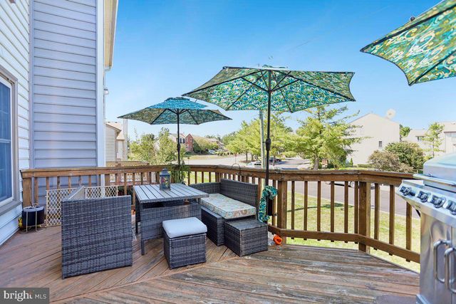 7424 EMERALD DR, Manassas, VA 20109
