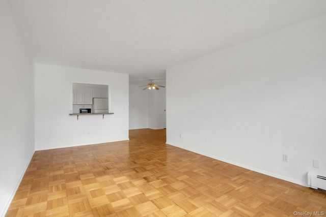 510 Midland Avenue 2H, Yonkers, NY 10704