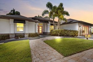 2415 W PRICE BOULEVARD, North Port, FL 34286