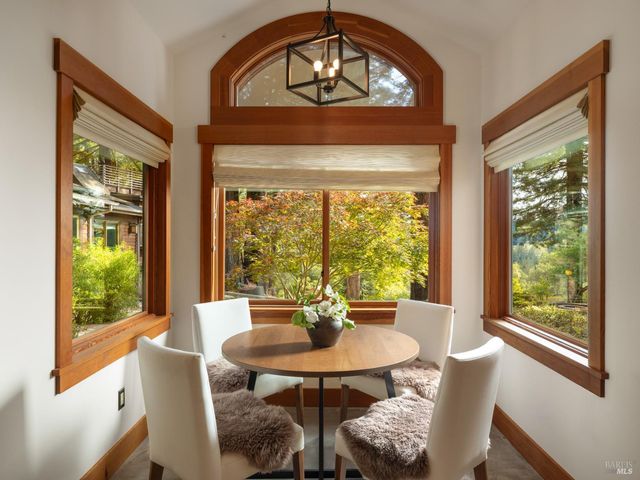 15570 Bittner Ln, Occidental, CA 95465