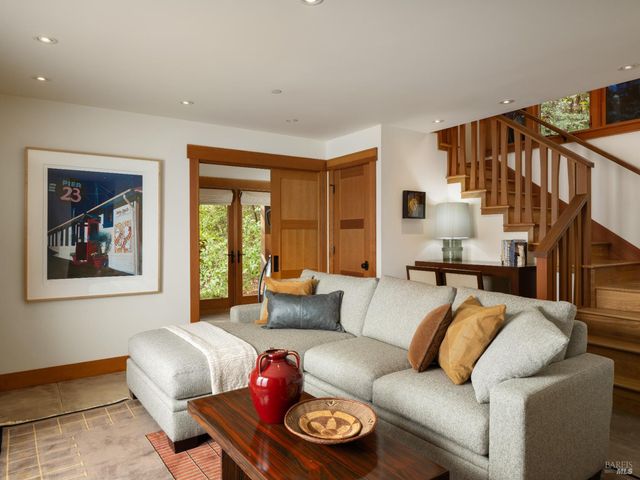 15570 Bittner Ln, Occidental, CA 95465