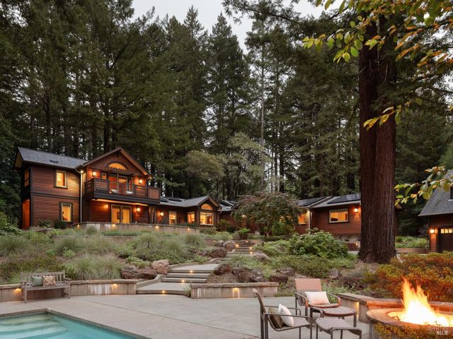 15570 Bittner Ln, Occidental, CA 95465