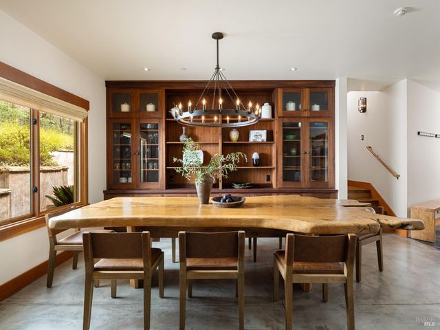 15570 Bittner Ln, Occidental, CA 95465