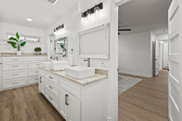 4105 Candlenut Lane, Dallas, TX 75244