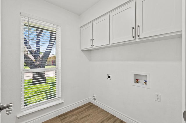 4105 Candlenut Lane, Dallas, TX 75244