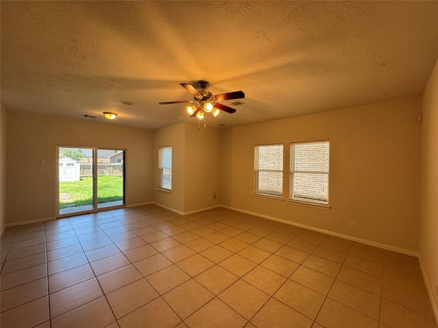 8107 Gran Villa Drive, Cypress, TX 77433