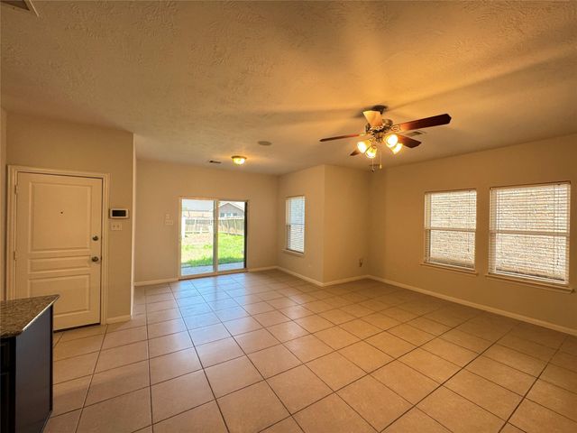 8107 Gran Villa Drive, Cypress, TX 77433