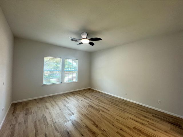 8107 Gran Villa Drive, Cypress, TX 77433