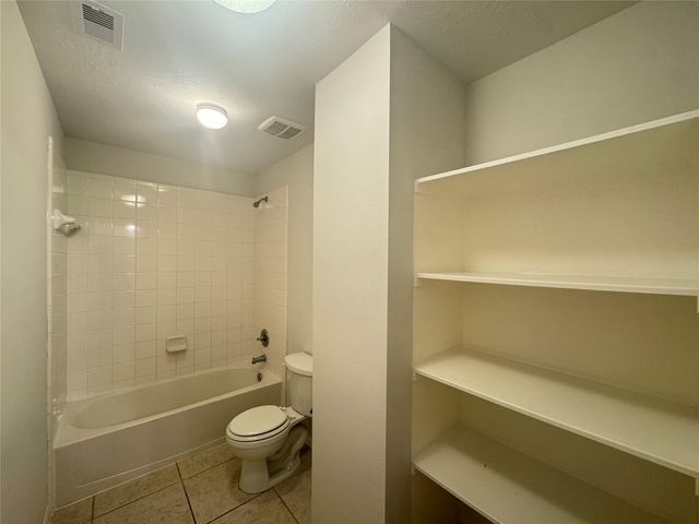 8107 Gran Villa Drive, Cypress, TX 77433