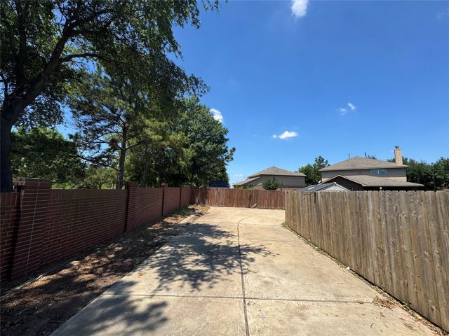 8107 Gran Villa Drive, Cypress, TX 77433
