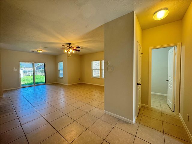 8107 Gran Villa Drive, Cypress, TX 77433