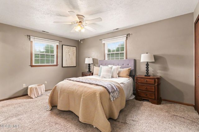 709 S Teachout Road, Curtice, OH 43412