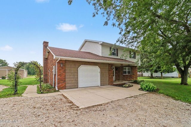 709 S Teachout Road, Curtice, OH 43412