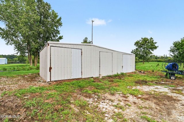 709 S Teachout Road, Curtice, OH 43412