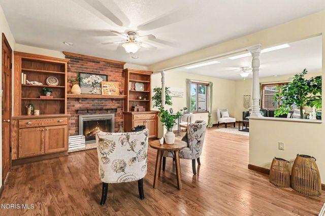 709 S Teachout Road, Curtice, OH 43412
