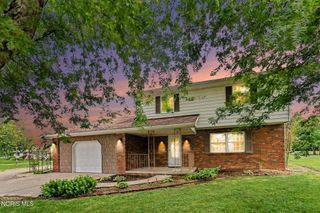 709 S Teachout Road, Curtice, OH 43412