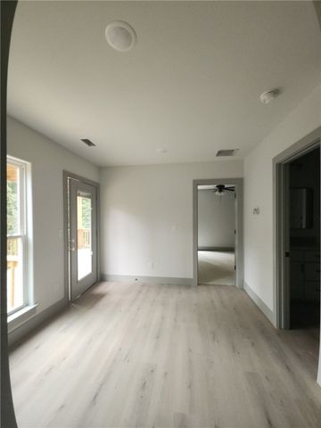 81 Selkirk Drive, Bella Vista, AR 72715