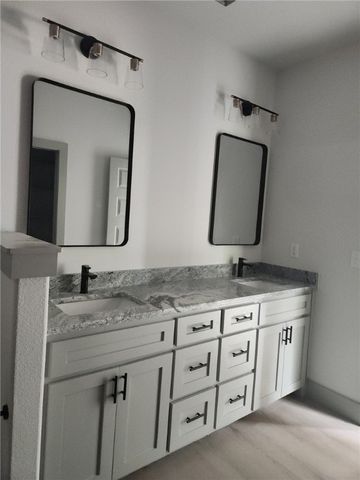 81 Selkirk Drive, Bella Vista, AR 72715