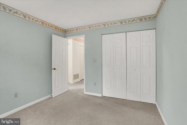 301 BARRINGTON CT, Palmyra, PA 17078