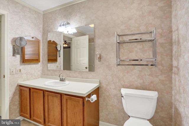 301 BARRINGTON CT, Palmyra, PA 17078