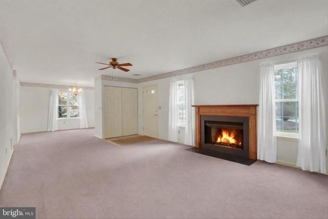 301 BARRINGTON CT, Palmyra, PA 17078